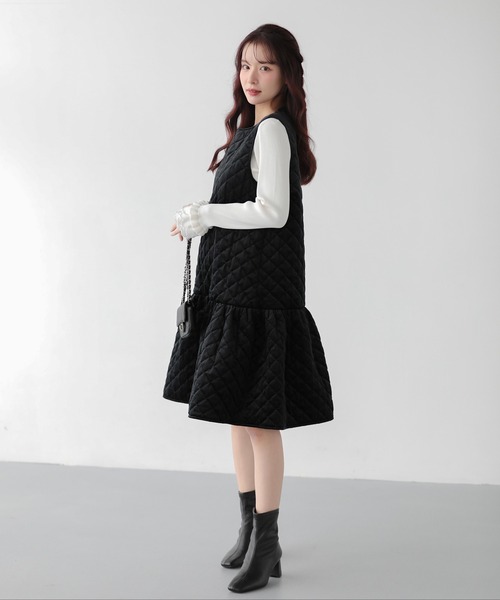 Fit more（フィットモア）の「ベロアキルティングドットジャンスカ（ジャンパースカート・レディース・ブラック/アイボリー・LONG/SHORT）」の14枚目の写真