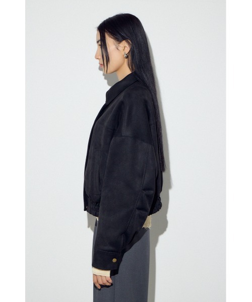 AZUL by moussy（アズールバイマウジー）の「フェイクスエードショートブルゾン（ブルゾン・レディース・アイボリー/ブラック/ベージュ・FREE）」の13枚目の写真