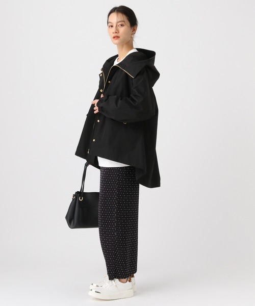 Elura(エルーラ)の「大人リュクスマンパ/645458(マウンテンパーカー・レディース・ブラック/キャメル・SMALL/MEDIUM)」の5枚目の写真