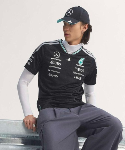 メルセデス AMG ペトロナス F1 チーム ドライバー ユニフォーム