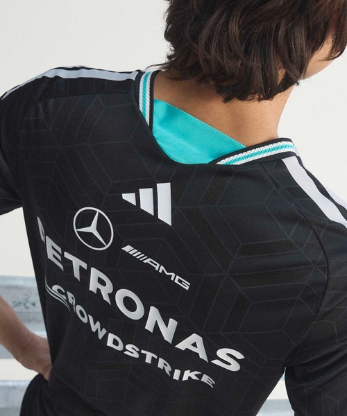 adidas(アディダス)の「メルセデス AMG ペトロナス F1 チーム ドライバー ユニフォーム オーセンティック / アディダスオリジナルス adidas Originals(Tシャツ/カットソー・メンズ・ブラック・MEDIUM/LARGE/XXXX-LARGE/XXX-LARGE/X-SMALL/X-LARGE/SMALL)」の10枚目の写真