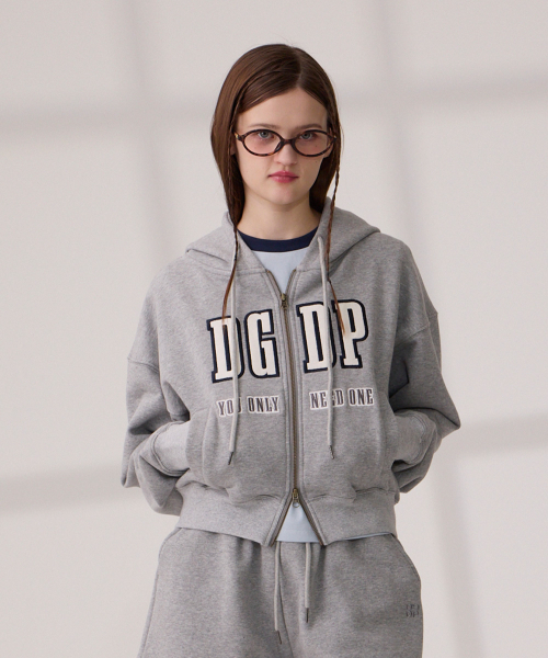 DANGLEDROP（ダングルドロップ）の「DGDPアップリケクロップフードジップメランジグレー（パーカー・レディース・その他・S/M）」の5枚目の写真
