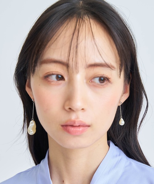 NOELA(ノエラ)の「バロックパールアシメピアス(ピアス(両耳用)・レディース・シルバー/ゴールド・フリー)」の1枚目の写真