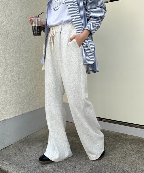 CIAOPANIC TYPY(チャオパニックティピー)の「【美脚見え/3サイズ展開】リブダンボールフレアパンツ(その他パンツ・レディース・グレー/ブラック/オフホワイト/イエロー/ピンク/サックスブルー/グレー系その他・LARGE/MEDIUM/SMALL)」の13枚目の写真