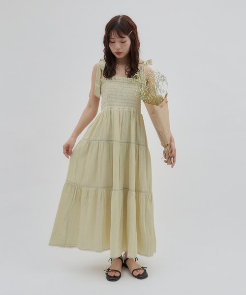 DISCOAT(ディスコート)の「【umm.】肩リボンティアードワンピース(ワンピース・レディース・グリーン系その他2/オフホワイト/ブラック・FREE)」の15枚目の写真