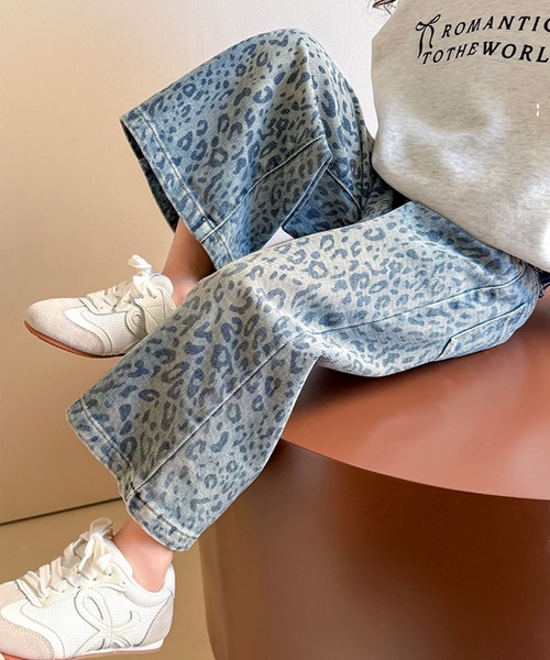 aimoha（アイモハ）の「【aimoha-KIDS-】キッズ　ヒョウ柄ワイドデニムパンツ（デニムパンツ・キッズ・レオパード・90/100/110/120/130/140）」の6枚目の写真