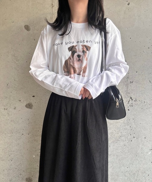 etta（エタ）の「ブルドッグプリントロンT／長袖Tシャツ（Tシャツ/カットソー・レディース・ホワイト・MEDIUM/LARGE/SMALL）」の3枚目の写真