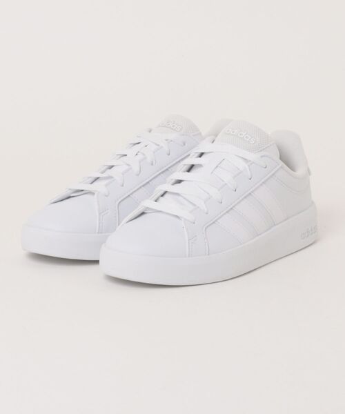 adidas(アディダス)の「【adidas】アディダス GRANDCOURT 3.0J(グランドコート 3.0J)(スニーカー・レディース・ホワイト×ブラック/ホワイト×ホワイト/ブラック系その他/ブラック×ブラック/ブラック×ホワイト・23.0cm/23.5cm/24.0cm/24.5cm/25.0cm/25.5cm)」の2枚目の写真