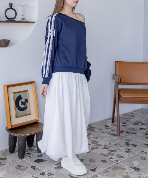 clear（クリア）の「3wayリボンレースラインオーバースウェット（スウェット・レディース・ネイビー/グレー・F）」の20枚目の写真