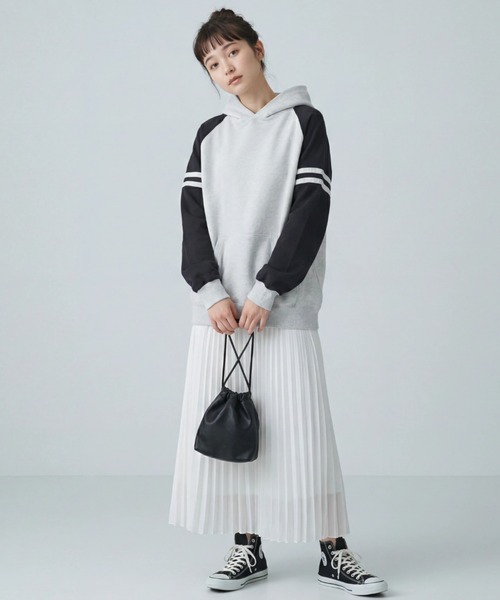 JERZEES(ジャージーズ)の「【T16】【JERZEES/ジャージーズ】12oz UNISEX VARCITY COLORBLOCK HOODED SWEAT SHIRT A-97CR(パーカー・メンズ・レッド/グリーン/インディゴブルー/モスグリーン/ブラック/マスタード・MEDIUM/LARGE/SMALL)」の7枚目の写真