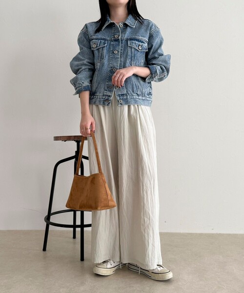 fredy emue(フレディエミュ)の「こなれワッシャータックイージーパンツ(その他パンツ・レディース・ブラック/チャコールグレー/ベージュ・36/34/38)」の22枚目の写真