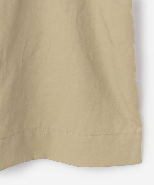 DANTON（ダントン）の「DANTON | ナイロンタッサー ドルマンスリーブコート WOMEN（ステンカラーコート・レディース・ベージュ/ネイビー・36）」の8枚目の写真