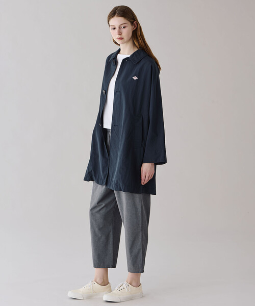 DANTON（ダントン）の「DANTON | ナイロンタッサー ドルマンスリーブコート WOMEN（ステンカラーコート・レディース・ベージュ/ネイビー・36）」の18枚目の写真