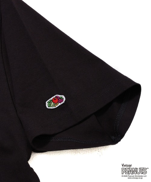 FRUIT OF THE LOOM(フルーツオブザルーム)の「【FRUIT OF THE LOOM】FTL x PEANUTS16/-OE 天竺T シャツ2 / ジョークールロゴ 半袖Tシャツ(Tシャツ/カットソー・メンズ・アイボリー/チャコールグレー・L/M/S)」の7枚目の写真