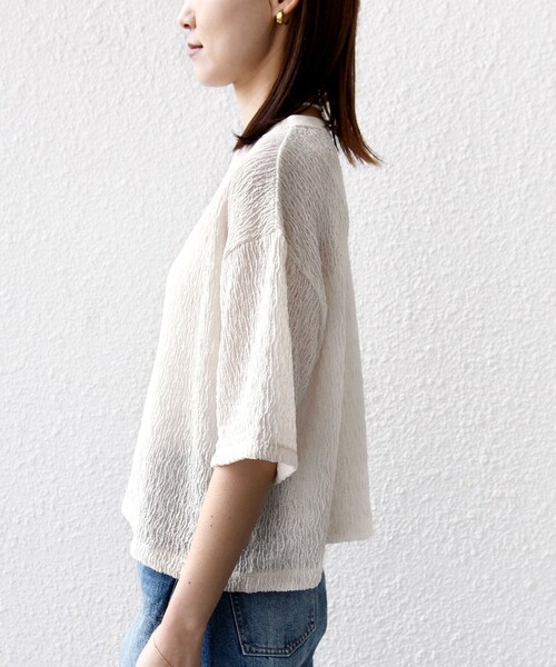 SHIPS(シップス)の「〈手洗い可能〉ランダムブルーゼ 5分袖 プルオーバー(Tシャツ/カットソー・レディース・ライトブルー/ブラック/ナチュラル・ONE SIZE)」の6枚目の写真