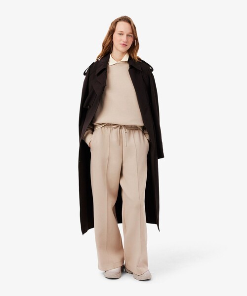 LACOSTE（ラコステ）の「ワイドレッグ スムーススウェットトラックパンツ / プリーツワイドパンツ（スウェットパンツ・レディース・ホワイト/ベージュ・40/38/34/36）」の10枚目の写真