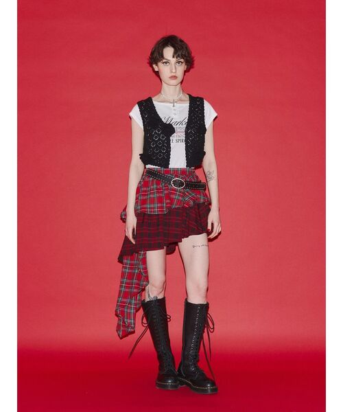 jouetie（ジュエティ）の「ローズモチーフニットジレ（その他トップス・レディース・ブラック/レッド・MEDIUM）」の12枚目の写真