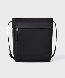 Paul Smith（ポールスミス）の「ナイロンブライトストライプトリム ショルダーバッグ【553405 N082S】（ショルダーバッグ）」