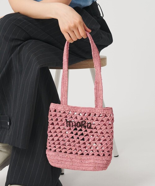 BEAUTY&YOUTH UNITED ARROWS(ビューティーアンドユースユナイテッドアローズ)の「【別注】<MIORA>ラフィア ロゴ トートバッグ(かごバッグ・レディース・ピンク/ダークブラウン/ナチュラル・FREE)」の12枚目の写真
