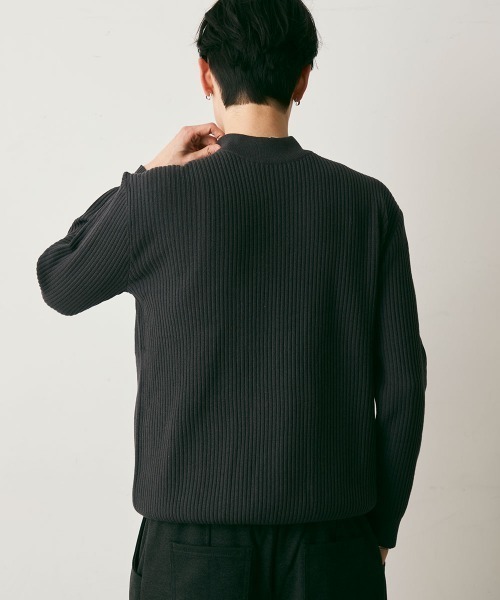 Shoowtime(ショウタイム)の「Cropped Rib Knit Sweater / クロップド丈リブニットセーター(ニット/セーター・メンズ・グレー/チャコールグレー/ライトグレー/ダークブラウン・LARGE/MEDIUM/X-LARGE)」の20枚目の写真