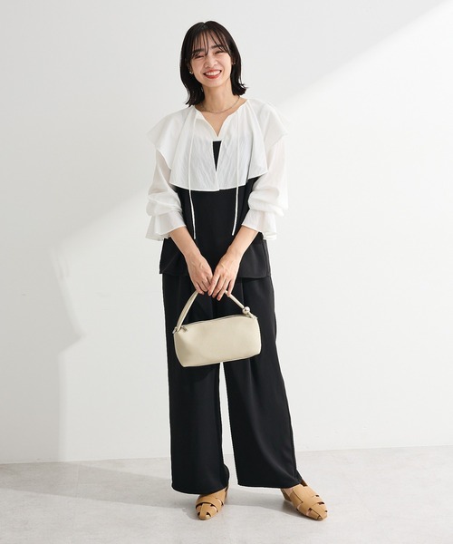 Green　Parks（グリーンパークス）の「レイヤー風 サロペット（サロペット/オーバーオール・レディース・ベージュ/ブラック/グレー・FREE）」の2枚目の写真