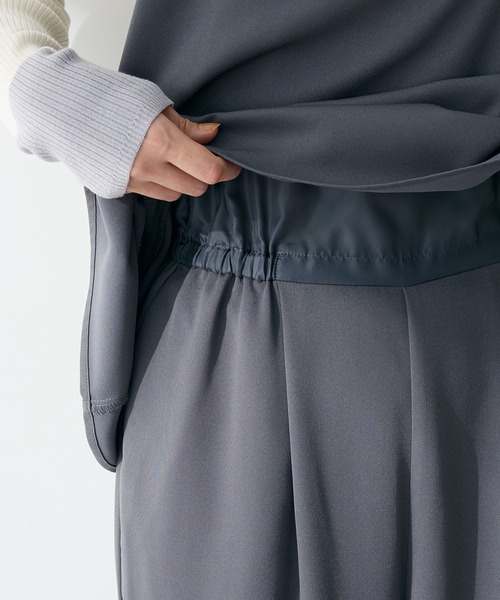 Green　Parks（グリーンパークス）の「レイヤー風 サロペット（サロペット/オーバーオール・レディース・ベージュ/ブラック/グレー・FREE）」の14枚目の写真