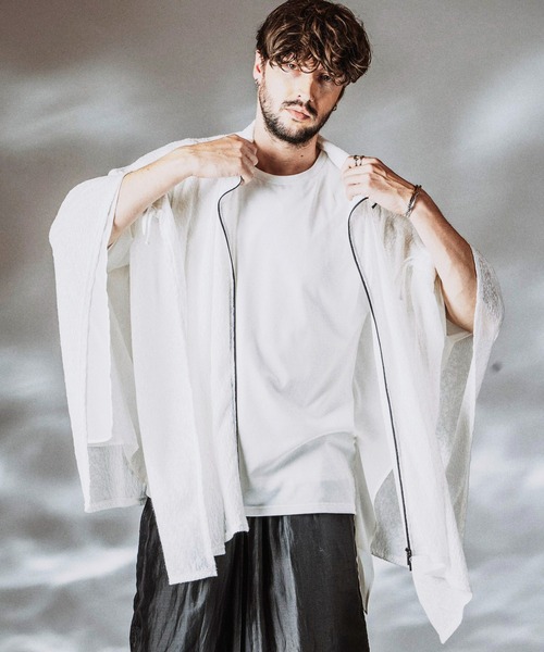 NO ID.（ノーアイディ）の「【NO ID.】Drawstrings High Collar Poncho / ドローストリングスハイカラーポンチョ（ポンチョ・メンズ・ホワイト/ブラック/グレー・ONE SIZE）」の7枚目の写真