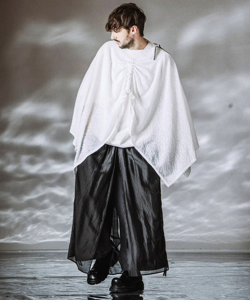NO ID.（ノーアイディ）の「【NO ID.】Drawstrings High Collar Poncho / ドローストリングスハイカラーポンチョ（ポンチョ・メンズ・ホワイト/ブラック/グレー・ONE SIZE）」の19枚目の写真