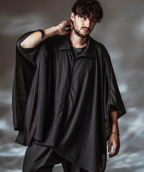 NO ID.（ノーアイディ）の「【NO ID.】Drawstrings High Collar Poncho / ドローストリングスハイカラーポンチョ（ポンチョ・メンズ・ホワイト/ブラック/グレー・ONE SIZE）」の22枚目の写真