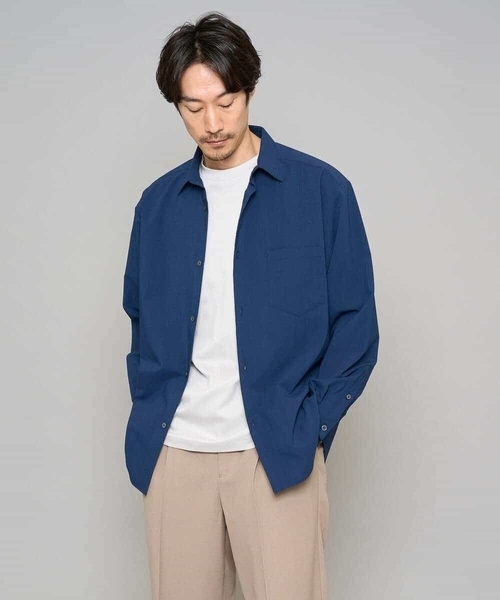 a.v.v（アーヴェヴェ）の「【イージーケア/洗濯機で洗える/速乾/毛玉になりにくい/ストレッチ】リライトワイドシルエットシャツ（シャツ/ブラウス・メンズ・ミント/チャコールグレー/ブルー/ネイビー・46/50/48）」の3枚目の写真