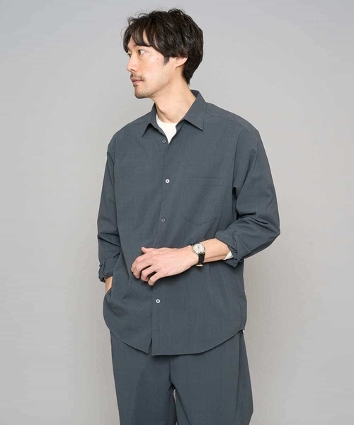 a.v.v（アーヴェヴェ）の「【イージーケア/洗濯機で洗える/速乾/毛玉になりにくい/ストレッチ】リライトワイドシルエットシャツ（シャツ/ブラウス・メンズ・ミント/チャコールグレー/ブルー/ネイビー・46/50/48）」の2枚目の写真