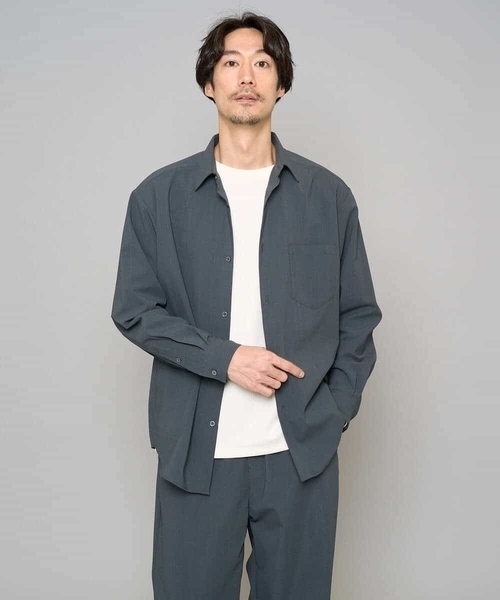 a.v.v（アーヴェヴェ）の「【イージーケア/洗濯機で洗える/速乾/毛玉になりにくい/ストレッチ】リライトワイドシルエットシャツ（シャツ/ブラウス・メンズ・ミント/チャコールグレー/ブルー/ネイビー・46/50/48）」の10枚目の写真