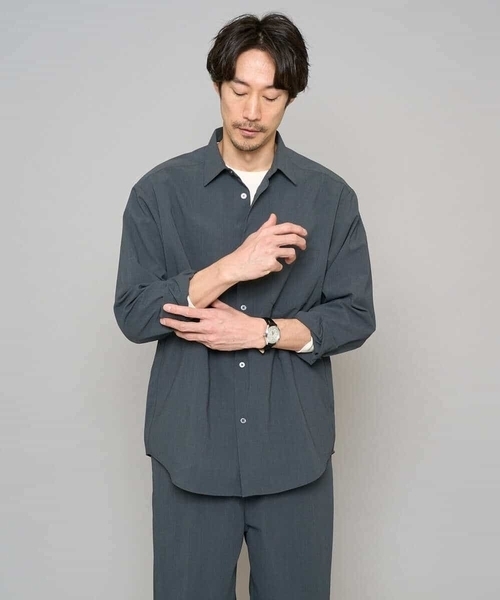 a.v.v（アーヴェヴェ）の「【イージーケア/洗濯機で洗える/速乾/毛玉になりにくい/ストレッチ】リライトワイドシルエットシャツ（シャツ/ブラウス・メンズ・ミント/チャコールグレー/ブルー/ネイビー・46/50/48）」の12枚目の写真