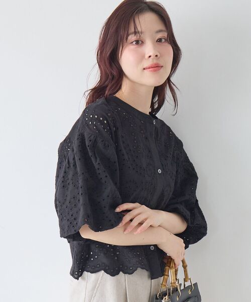 le.coeur blanc(ルクールブラン)の「カットワーク刺繍バルーンスリーブブラウス(シャツ/ブラウス・レディース・オフホワイト/ブラック・38)」の11枚目の写真