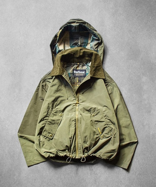 Barbour(バブアー)の「(BARBOUR)WEAVER SHOWERPROOF JACKET(ブルゾン・レディース・ブラック/カーキ・M)」の2枚目の写真
