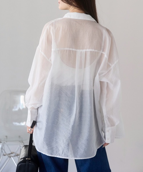 PREFERIR（プレフェリール）の「シアーオーバーシャツ / シアーブラウス（長袖・羽織り・レイヤード・シースルー）（シャツ/ブラウス・レディース・ブラック/オフホワイト・FREE）」の6枚目の写真