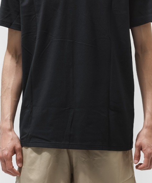 UNDER ARMOUR（アンダーアーマー）の「【別注】アンダーアーマー  UAパフォーマンスコットン グラフィック ショートスリーブ Tシャツ 限定コラボ（Tシャツ/カットソー・メンズ・ブラック/ホワイト/ダークブルー・S/M/L/LL/3L）」の8枚目の写真