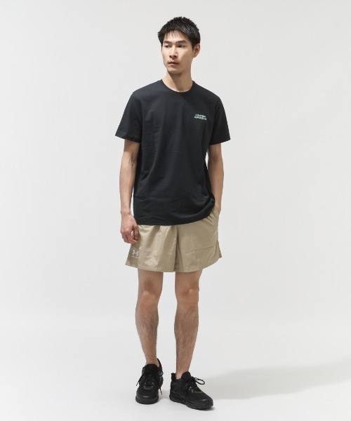 UNDER ARMOUR（アンダーアーマー）の「【別注】アンダーアーマー  UAパフォーマンスコットン グラフィック ショートスリーブ Tシャツ 限定コラボ（Tシャツ/カットソー・メンズ・ブラック/ホワイト/ダークブルー・S/M/L/LL/3L）」の5枚目の写真