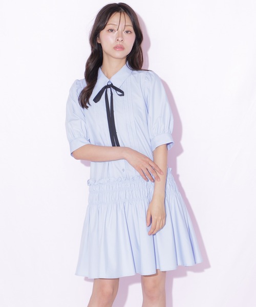 JILL by JILL STUART（ジルバイジルスチュアート）の「シャーリングミニシャツワンピース（ワンピース・レディース・ブルー/ホワイト系その他・FREE）」の19枚目の写真