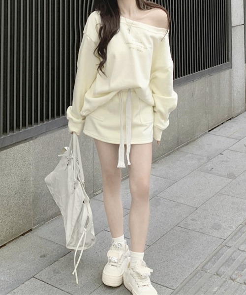 Miniministore(ミニミニストア)の「英字ロゴスウェットセットアップ大人可愛い(セットアップ・レディース・チャコールグレー/クリーム・FREE)」の18枚目の写真