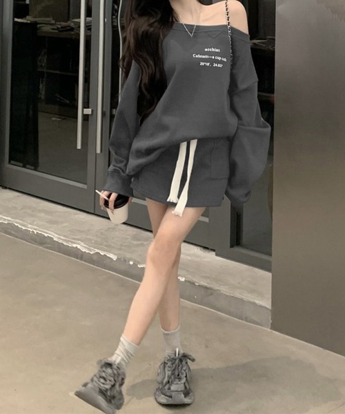 Miniministore(ミニミニストア)の「英字ロゴスウェットセットアップ大人可愛い(セットアップ・レディース・チャコールグレー/クリーム・FREE)」の17枚目の写真