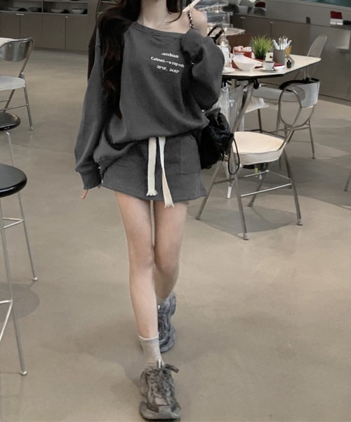 Miniministore(ミニミニストア)の「英字ロゴスウェットセットアップ大人可愛い(セットアップ・レディース・チャコールグレー/クリーム・FREE)」の13枚目の写真