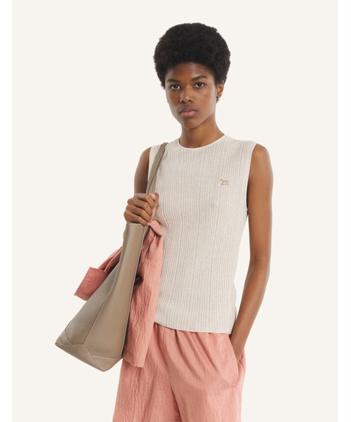 Maison Kitsune(メゾンキツネ)の「BABY FOX FINE RIB KNITTED TOP(ニット/セーター・レディース・ライトベージュ・M/S/XS)」の6枚目の写真