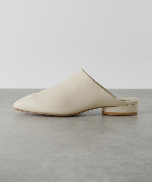 GALLEST(ギャレスト)の「【LE VERNIS】Toe ring Mules(サンダル・レディース・ブラック/オフホワイト・45/35)」の5枚目の写真