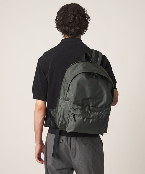 UNITED ARROWS(ユナイテッドアローズ)の「【別注】<LC by LOWERCASE>DAYPACK LC01/バックパック(バックパック/リュック・メンズ・ダークグレー・FREE)」の3枚目の写真