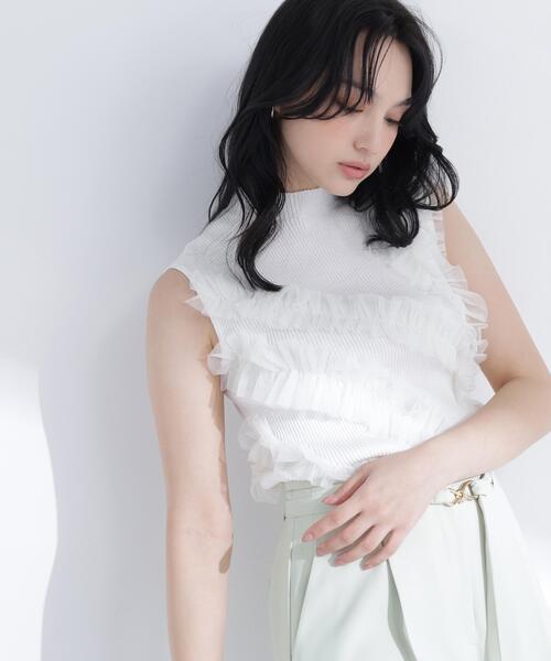 NATURAL BEAUTY BASIC(ナチュラルビューティーベーシック)の「フリルチュールデザインニット(ニット/セーター・レディース・ブラウン/オフホワイト/グレー・フリ-)」の9枚目の写真