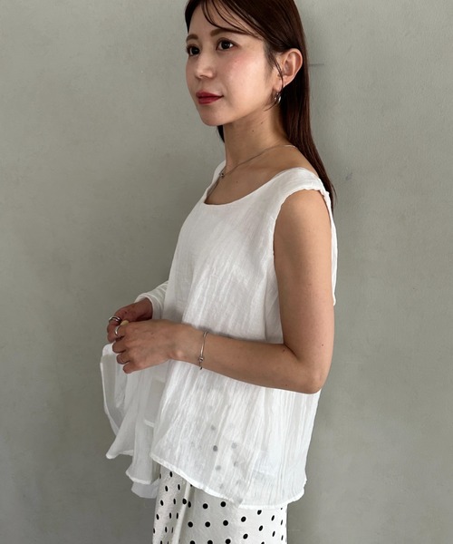 MYMOOD.(マイムード)の「【ナチュラル × 軽やか】シャツ、タンクトップ2点セット晩夏向け冷房・日焼け防止におすすめ(シャツ/ブラウス・レディース・ホワイト/ブラック/ベージュ/ブルー・FREE)」の9枚目の写真