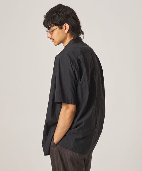 Steven Alan(スティーブンアラン)の「<Steven Alan> エアリーナイロン レギュラーカラー ショートスリーブ シャツ BOX(シャツ/ブラウス・メンズ・ブラック/ダークグリーン・XL/L/M/S)」の5枚目の写真