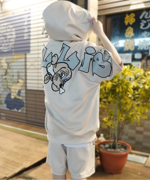 GALFY(ガルフィー)の「【別注】GA×GALFY-スウェードキラキラ半袖SETUP(セットアップ・メンズ・ブラック/アイボリー・L/XL)」の2枚目の写真
