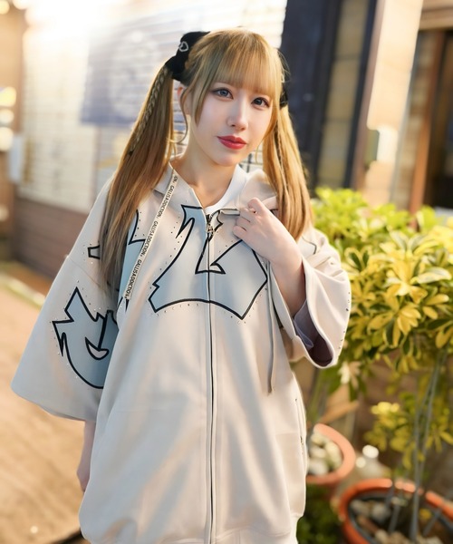 GALFY(ガルフィー)の「【別注】GA×GALFY-スウェードキラキラ半袖SETUP(セットアップ・メンズ・ブラック/アイボリー・L/XL)」の4枚目の写真
